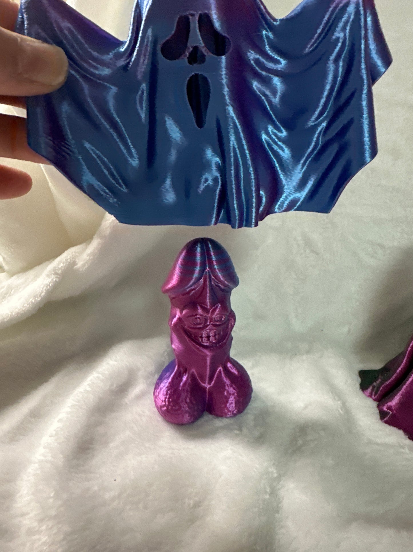 Dickey Ghost #2 3D Print - Random Color