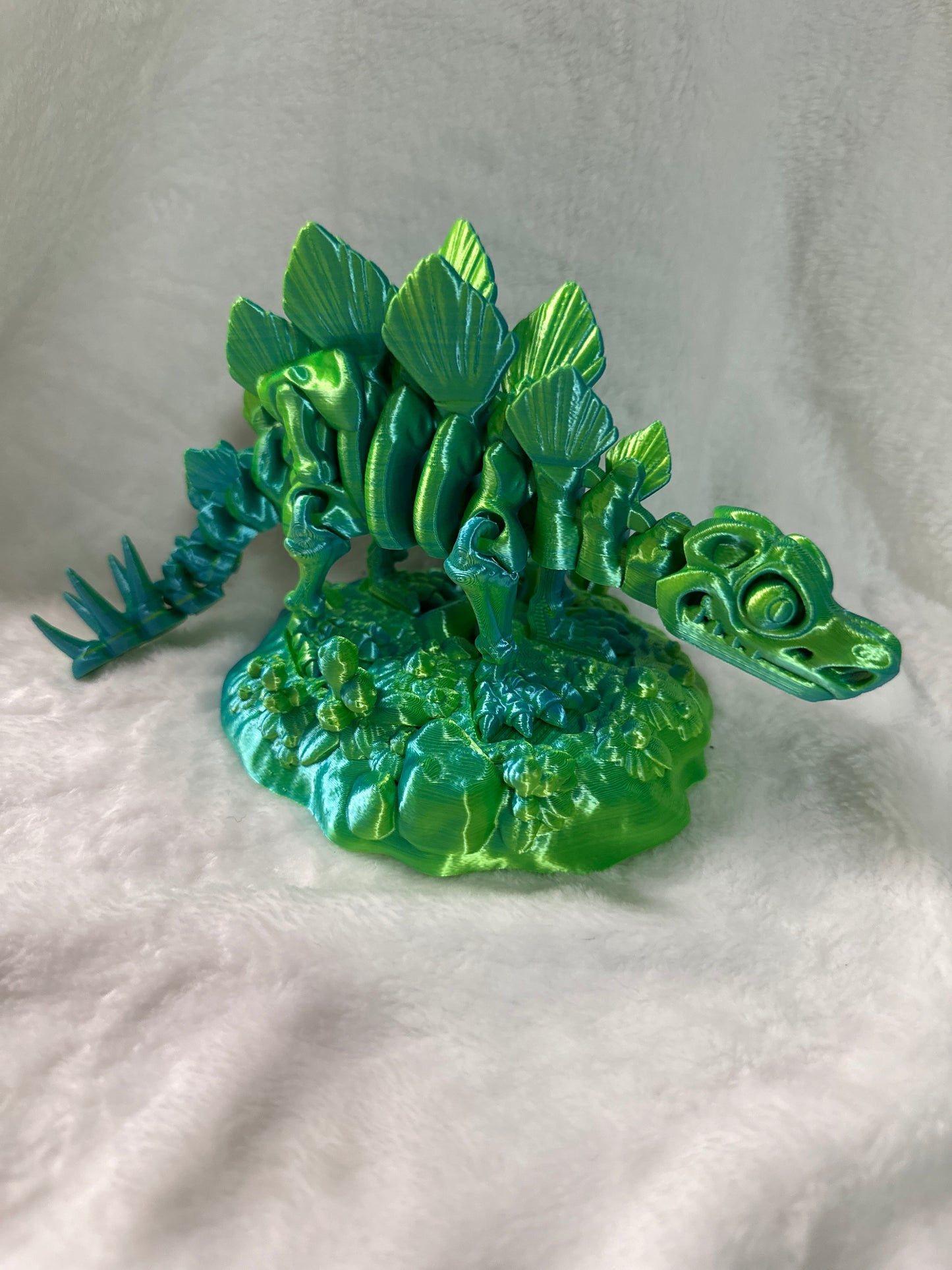 Stegosaurus With Stand 3D Print - Random Color