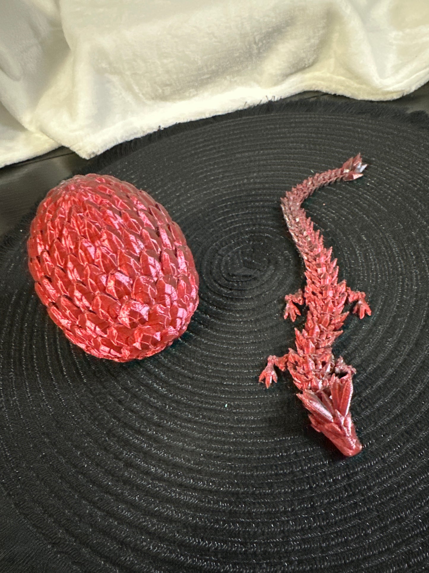 Egg With Matching Crystal Dragon 3D Print - Random Color