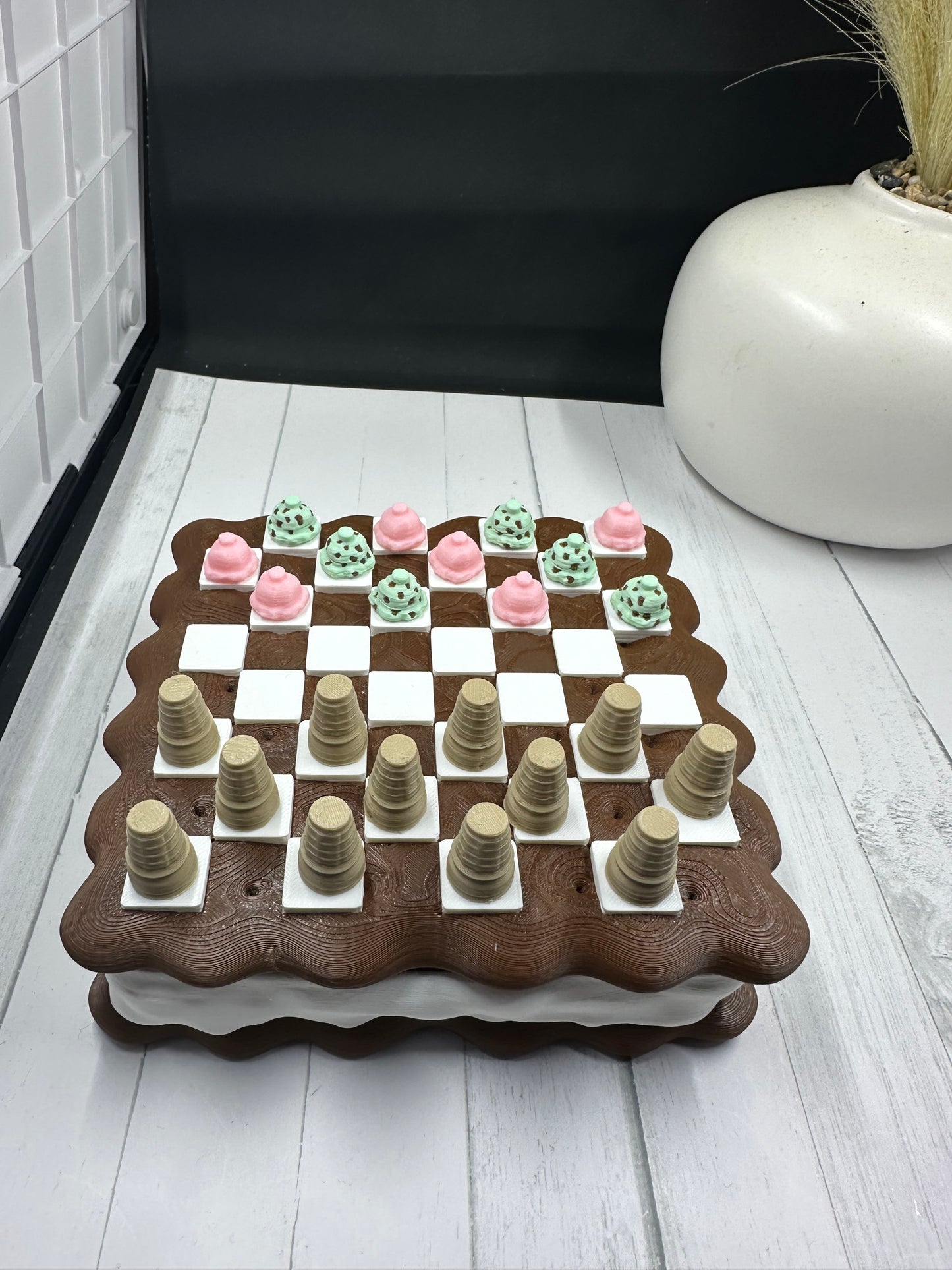 Ice Cream Checkers 3D Print - Random Color -MC