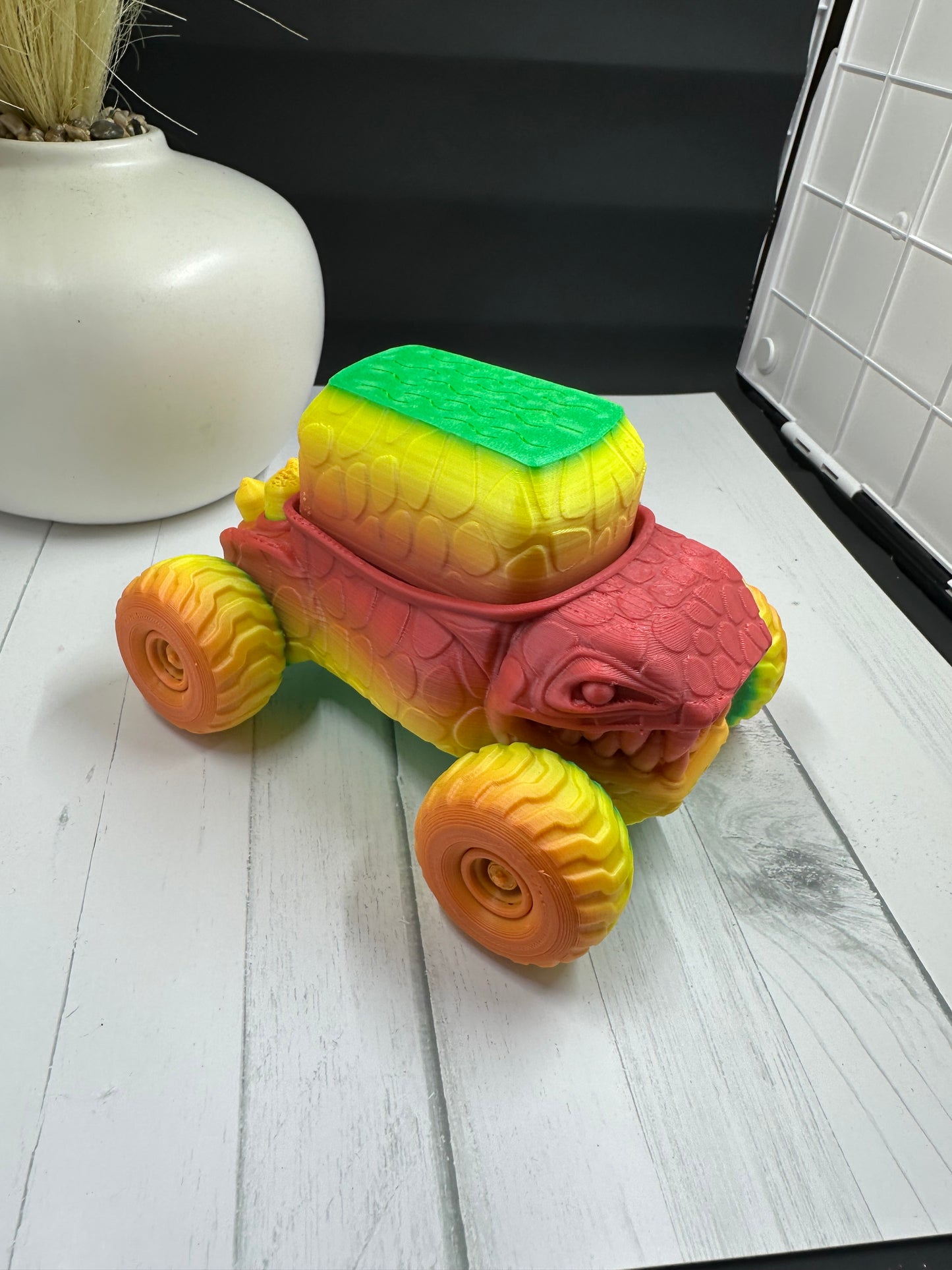 Reptile Launcher 3D Print - Random Color -51