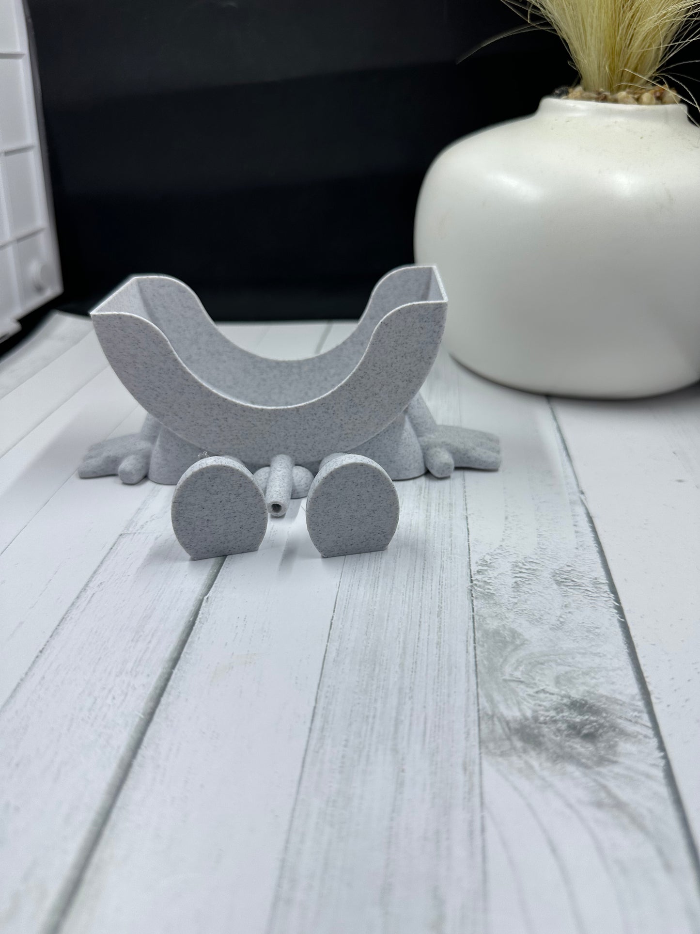 Scrub Daddy Holder With Balls 3D Print - Random Color -Mc