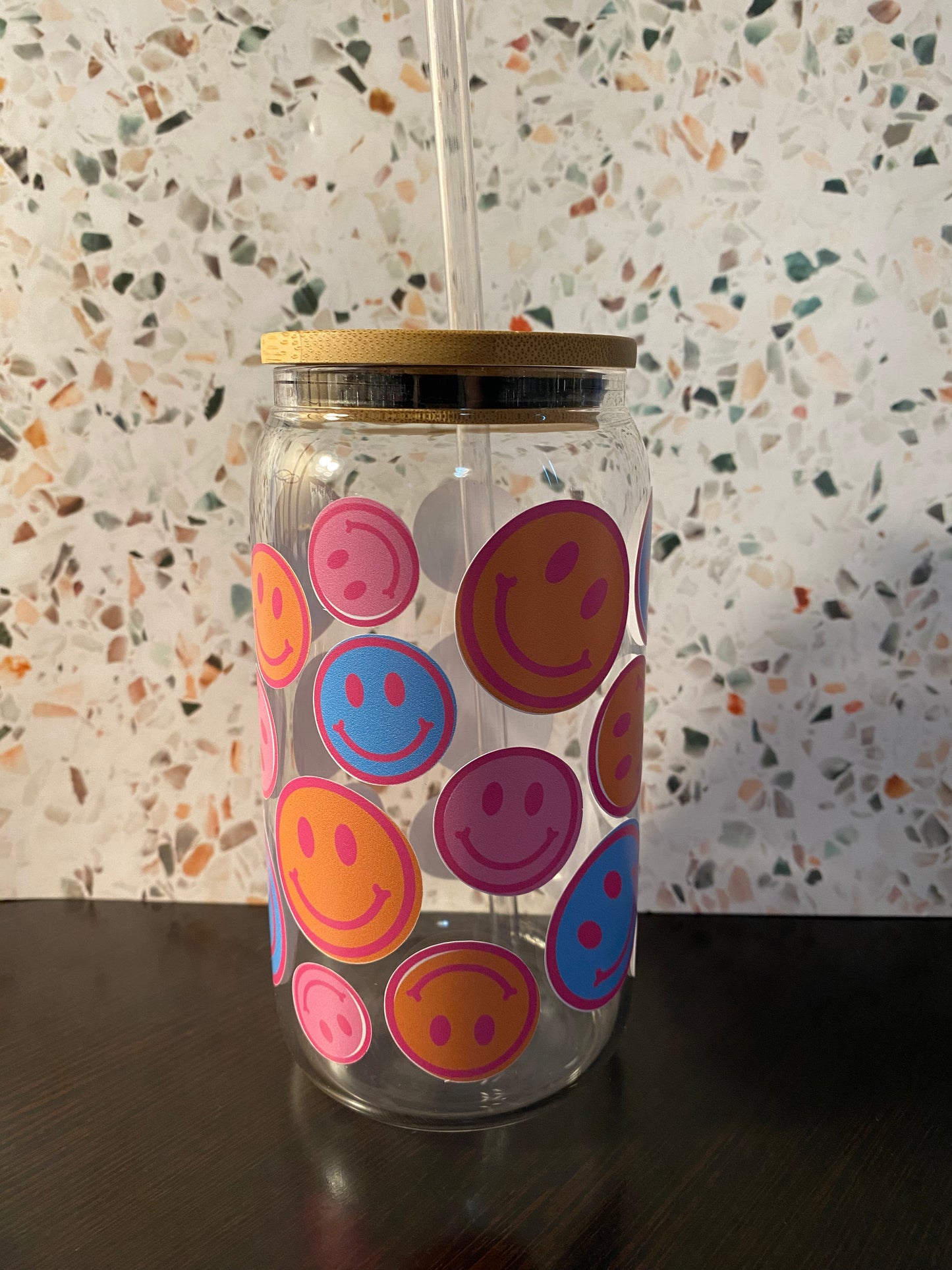 Neon Smileys 16 Ounce Glass Libby’s