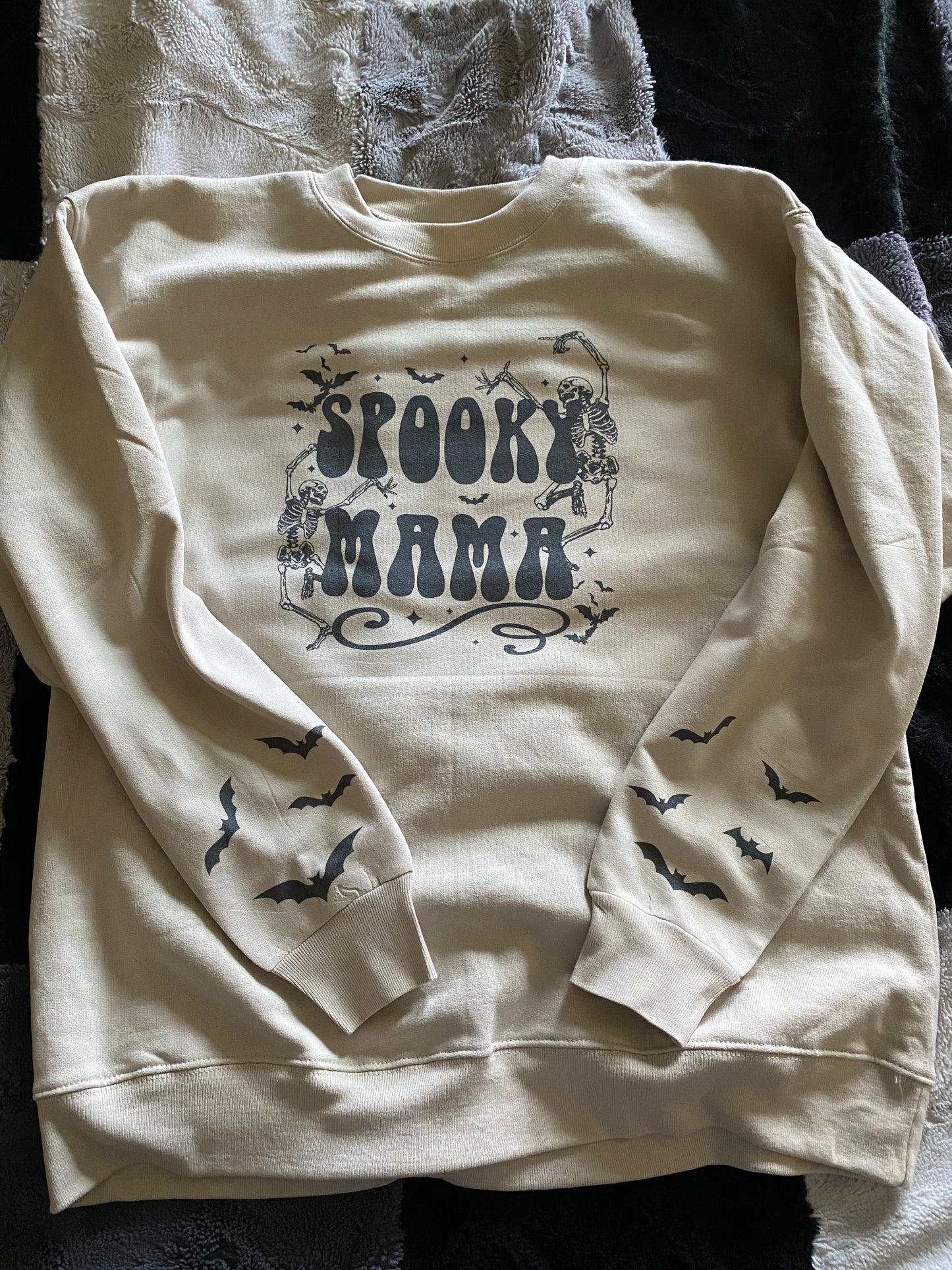 Spooky Mama crewneck