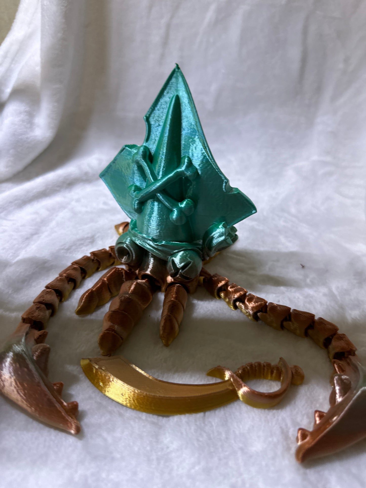 Pirate Squid With Sword 3D Print - Random Color