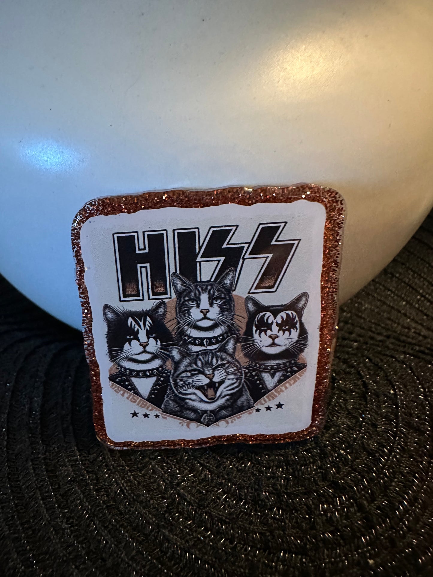 HISS Badge Reel / Pop socket Topper