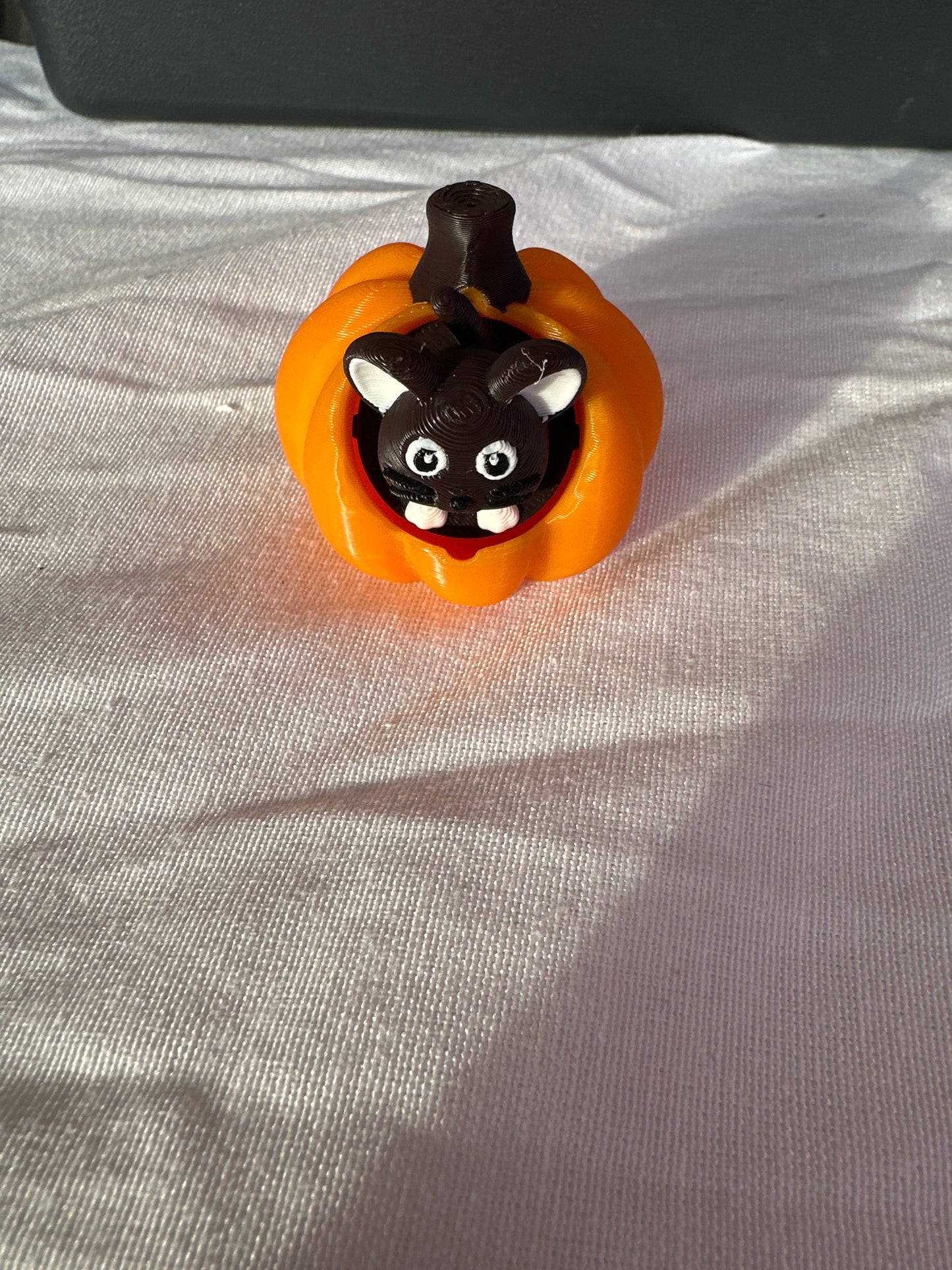Mouse With Pumpkin 3D Printed Clicker - Random Color