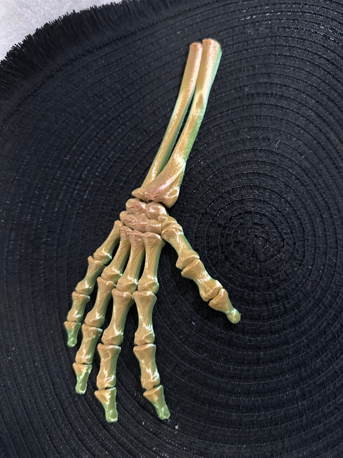 Long Skellie Hand 3D Print - Random Color