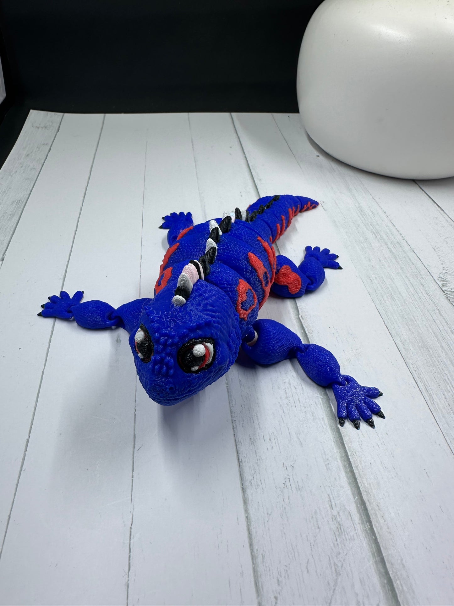 Marine Iguana 3D Print - Random Color - mc