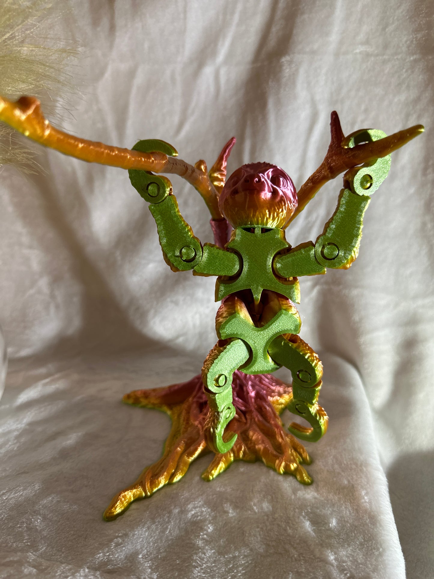 Sloth With Tree 3D Print - Random Color