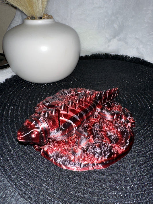 Iguana With Stand  3D Print - Random Color
