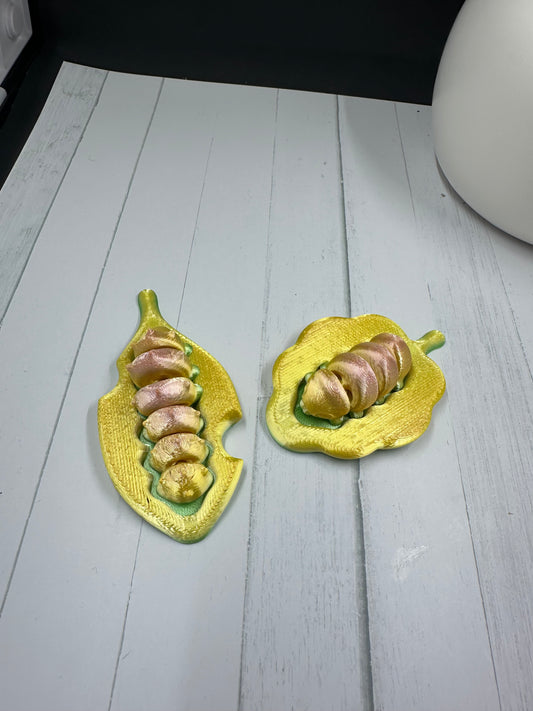 Caterpillar And Leaves 3D Print - Random Color - 56