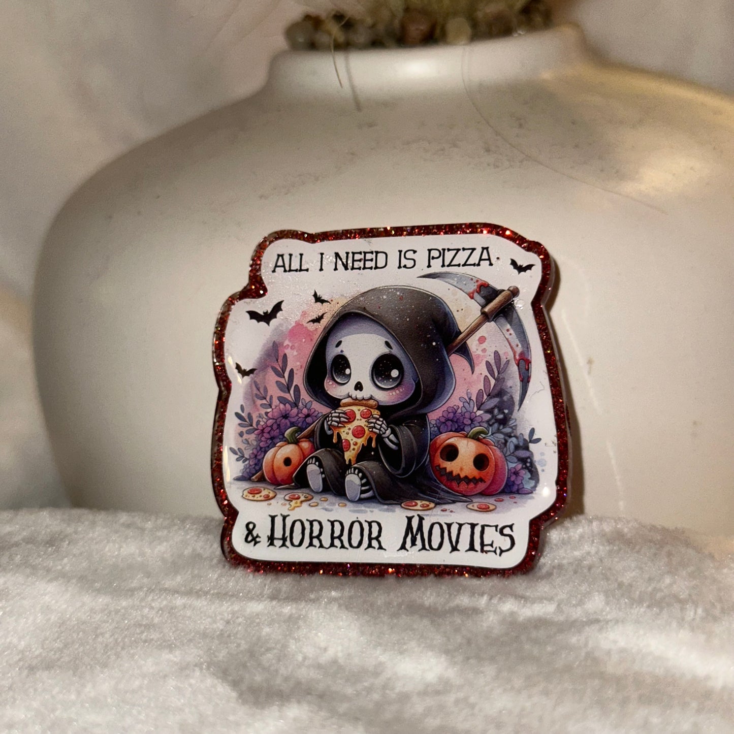 Pizza And Horror Movies Badge Reel / Pop socket Topper