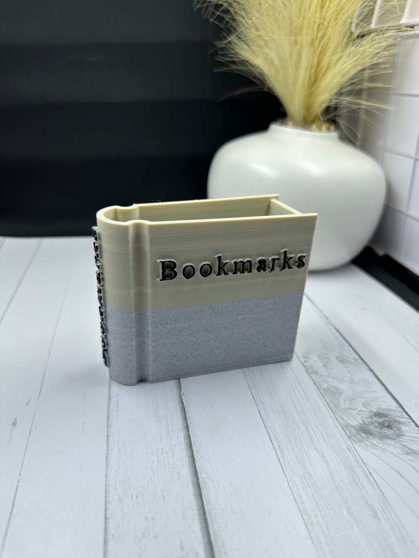 Bookmark Holder 3D Print - Random Color -Mc
